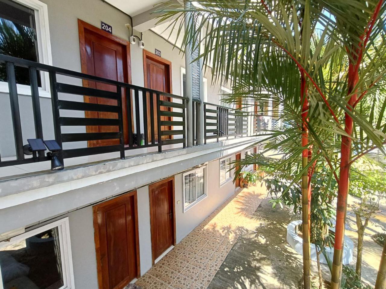 Roomy Guesthouse Kaoh Touch Extérieur photo